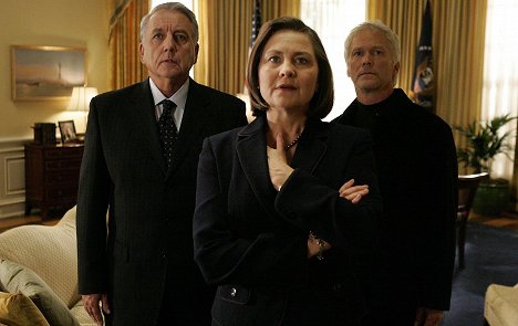 Bob Gunton, Cherry Jones, James Morrison