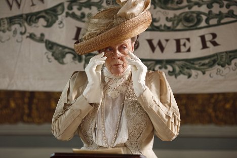 Maggie Smith - Downton Abbey - Episode 5 - Do filme