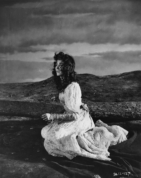 Jennifer Jones - Gone to Earth - Z filmu