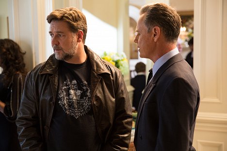Russell Crowe, Bruce Greenwood