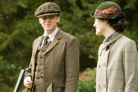 Dan Stevens, Michelle Dockery - Downton Abbey - Christmas at Downton Abbey - Photos