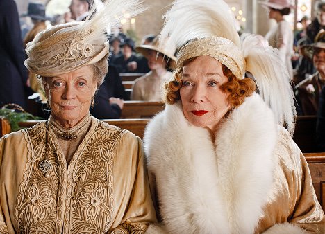 Maggie Smith, Shirley MacLaine - Downton Abbey - Hochzeit auf Downton - Werbefoto