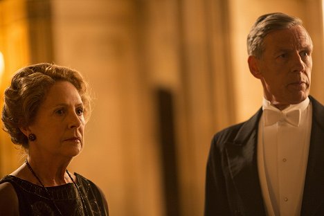 Penelope Wilton, Douglas Reith - Downton Abbey - Episode 7 - Kuvat elokuvasta