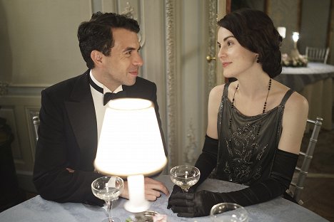 Tom Cullen, Michelle Dockery - Downton Abbey - Episode 4 - Photos