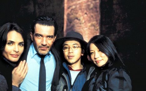 Talisa Soto, Antonio Banderas, Wych Kaosayananda, Lucy Liu - Ballistic - Making of