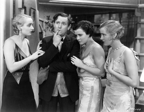 Carole Lombard, Roscoe Karns, Kathryn Crawford, Josephine Dunn - Safety in Numbers - Filmfotók