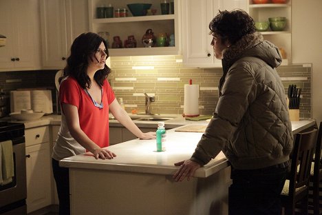 Casey Wilson, Adam Pally - Happy Endings - In the Heat of the Noche - Photos