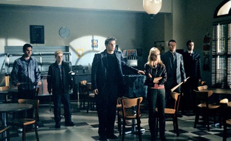 Nicholas Brendon, Seth Green, David Boreanaz, Sarah Michelle Gellar, Anthony Head - Buffy, a vámpírok réme - Választások - Filmfotók