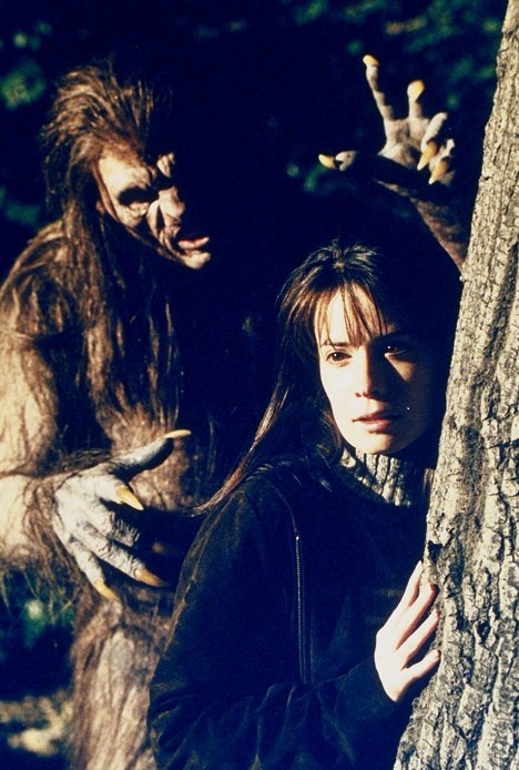 Holly Marie Combs - Čarodějky - Na hliněných nohou - Z filmu