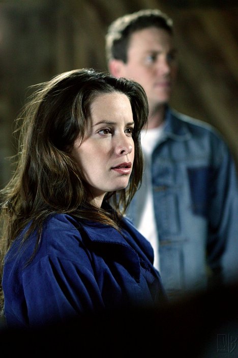 Holly Marie Combs - Charmed - The Courtship of Wyatt's Father - Photos