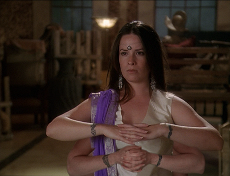 Holly Marie Combs - Charmed - A Call to Arms - Photos