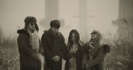Man-dae Bong, Tae-yeong Ki, Hee-jung Kim - Hangangbeulluseu - Van film