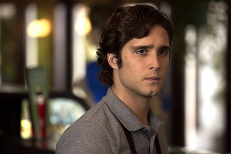 Diego Boneta - Scream Queens - Pilot - Z filmu