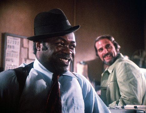 Yaphet Kotto - Report to the Commissioner - Photos