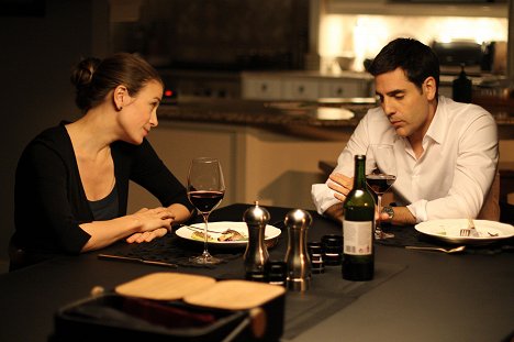 Sonya Walger, Ben Bass - The Good Sister - Filmfotos