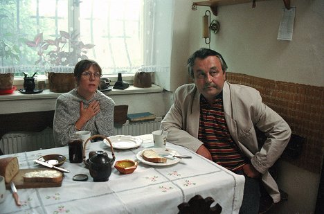Lenka Termerová, Břetislav Slováček - Bakaláři 1997 - Brýle - Filmfotos