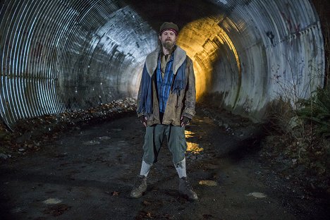 Ryan Hurst - Bates Motel - The Pit - Van film