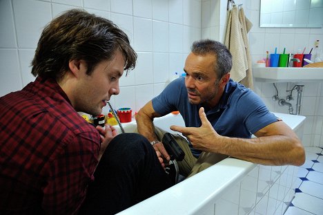Johann David Talinski, Hannes Jaenicke - Katonadolog - Egyedül az orvosok ellen - Filmfotók