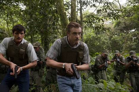 Pedro Pascal, Boyd Holbrook - Narcos - The Men of Always - Photos