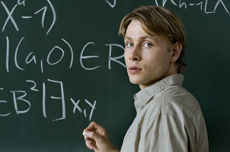 Max Riemelt - 13 Semester - Photos