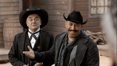 Zafer Algöz, Cem Yılmaz - Yahsi Bati - Die osmanischen Cowboys - Filmfotos