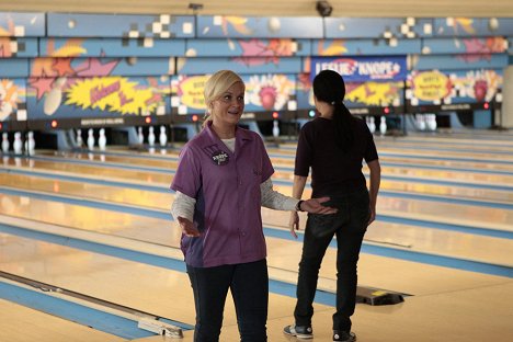 Amy Poehler - Parks and Recreation - Bowling for Votes - Kuvat elokuvasta