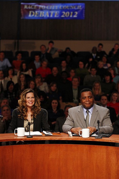 Mo Collins, Jay Jackson - Parks and Recreation - The Debate - Photos