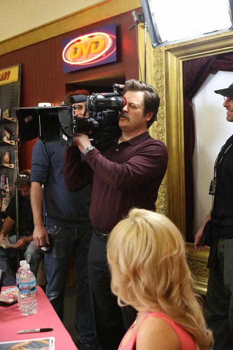 Nick Offerman - Parks and Recreation - Bailout - Photos