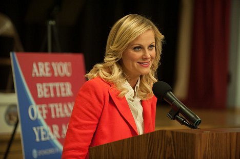 Amy Poehler - Parks and Recreation - Are You Better Off? - Photos