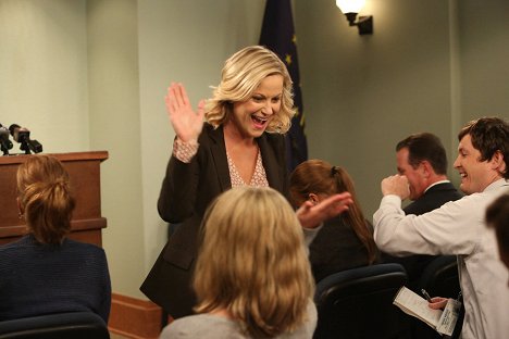 Amy Poehler - Parks and Recreation - The Pawnee-Eagleton Tip Off Classic - Photos