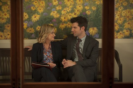 Amy Poehler, Adam Scott - Parks and Recreation - Eine große Zukunft - Filmfotos