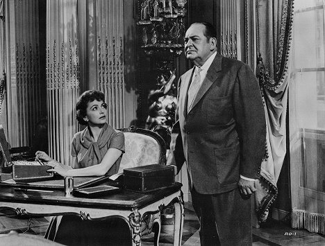 Olivia de Havilland, Edward Arnold - La hija del embajador - De la película