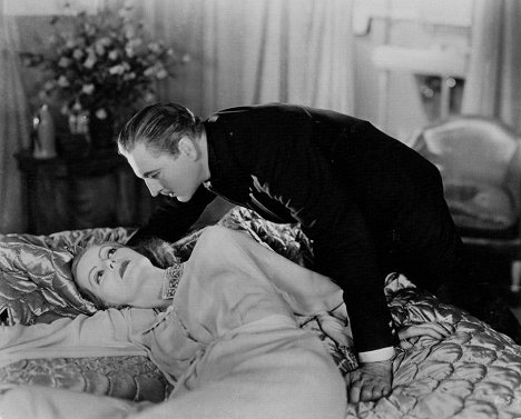 Greta Garbo, John Barrymore - Menschen im Hotel - Filmfotos