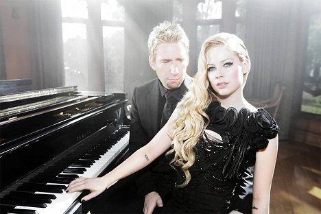 Chad Kroeger, Avril Lavigne - Avril Lavigne - Let Me Go - Werbefoto