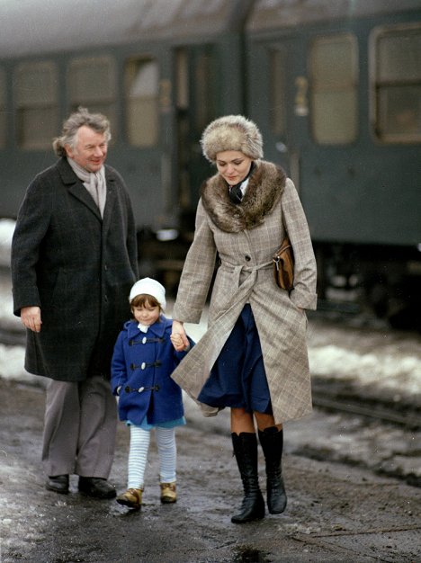 Vlastimil Hašek, Eva Jakoubková - Bakaláři - Vlak - Filmfotók