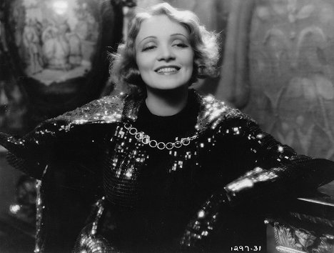 Marlene Dietrich - Dishonored - De filmes