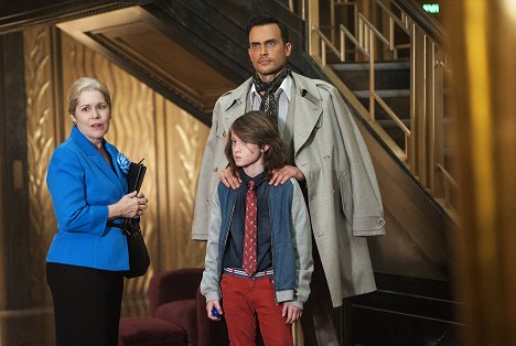 Christine Estabrook, Cheyenne Jackson, Lyric Angel - American Horror Story - Hôtel - Film