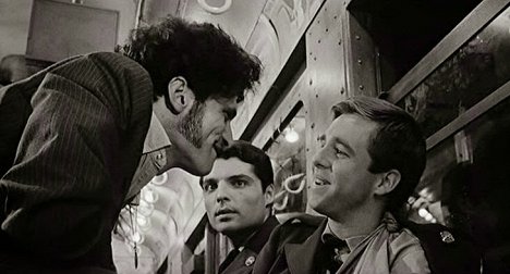 Tony Musante, Robert Bannard, Beau Bridges - The Incident - Van film