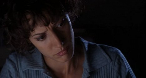 Jennifer Beals - Proroctví - Z filmu