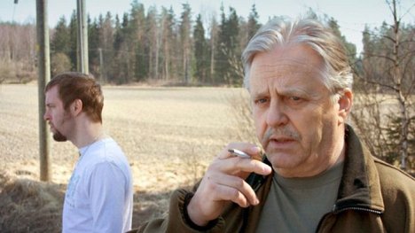 Tuomas Rinta-Panttila, Risto Tuorila - Mökki - Episode 1 - De la película
