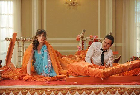 Zooey Deschanel, Jake Johnson - New Girl - Filmfotos