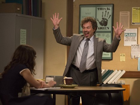 Curtis Armstrong - New Girl - Photos