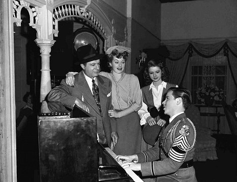 Lucille Ball, Virginia Weidler, Tommy Dix - Best Foot Forward - Making of
