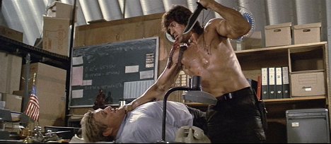 Charles Napier, Sylvester Stallone - Rambo II - Der Auftrag - Filmfotos