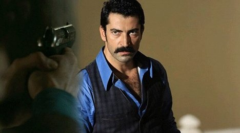 Kenan İmirzalıoğlu - Karadayı - Filmfotos