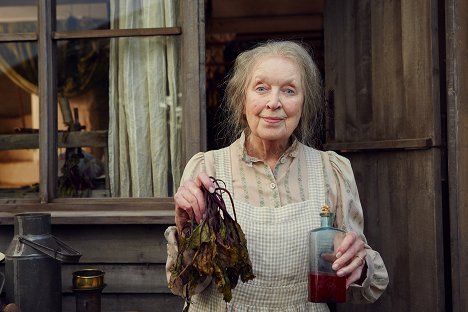 June Whitfield - Cider with Rosie - Promokuvat