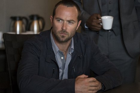 Sullivan Stapleton - Blindspot - Die Farben im Nacken - Filmfotos