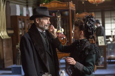 Timothy Dalton, Helen McCrory - Penny Dreadful - Verbis Diablo - Z filmu