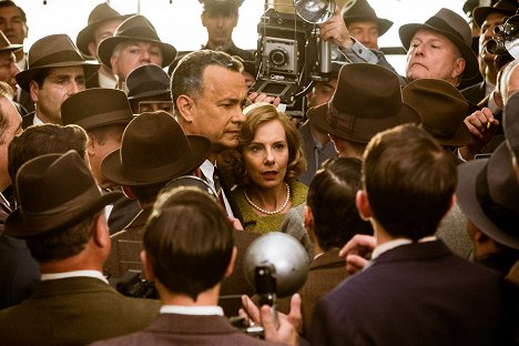 Tom Hanks, Amy Ryan - Bridge of Spies - Photos