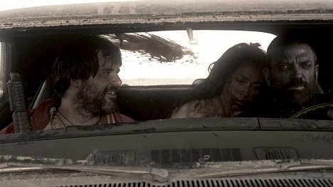 William Voorhees, Pisay Pao, Keith Allan - Z Nation - Zombie Road - De la película